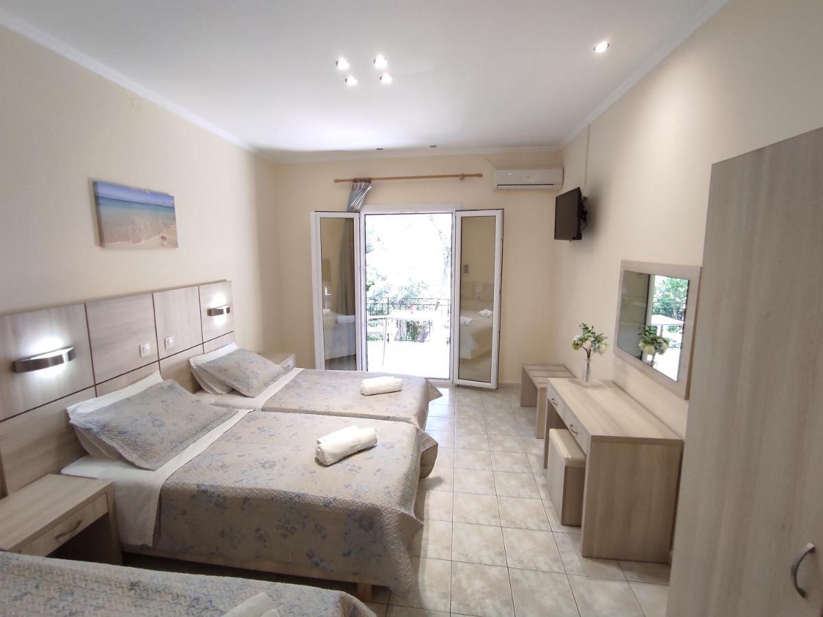Villa Eleni - Studios Liapades Luaran gambar